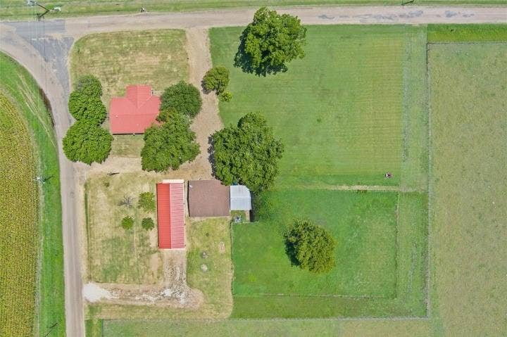 358 Wright Road, Waxahachie, TX 75167 358 Wright Road, Waxahachie, TX 75167