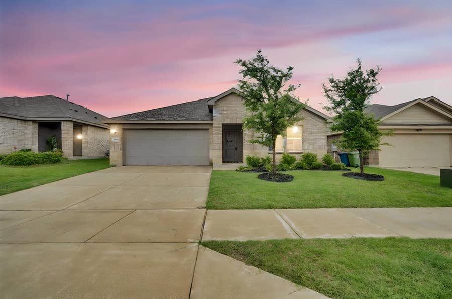 Property photo for 16620 Portage Street, Justin, TX