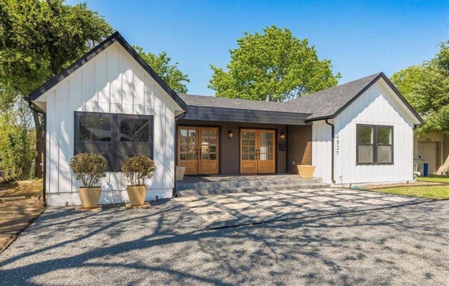 Property photo for 4927 Linnet Lane, Dallas, TX