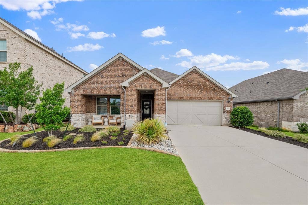 3409 Chivalry Drive, Denton, TX 76207