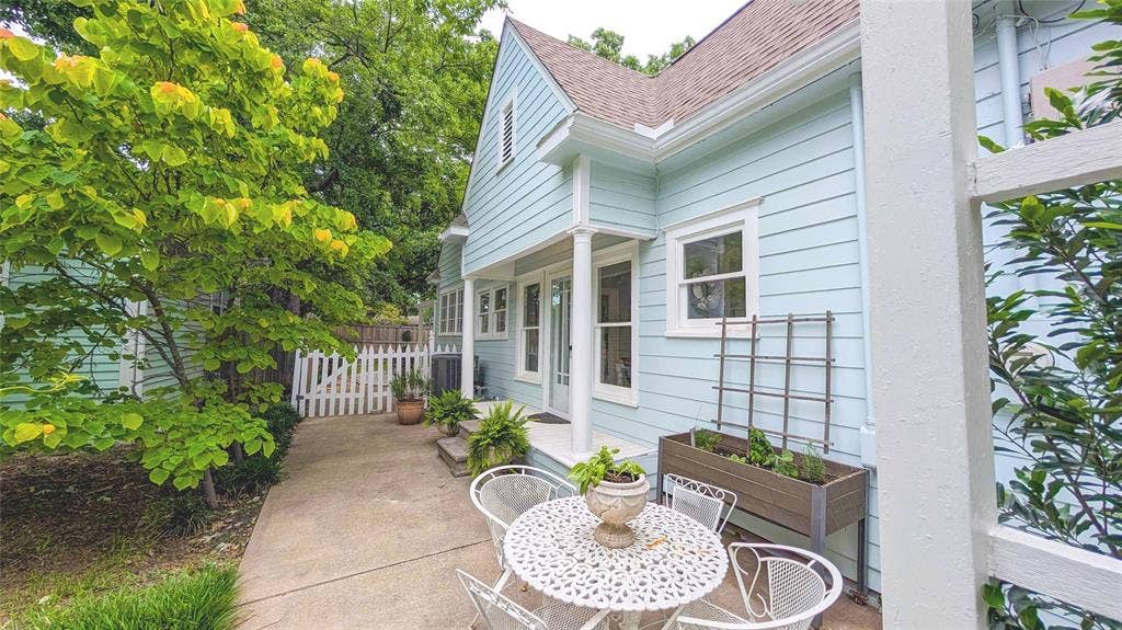 1106 Tucker Street, McKinney, TX 75069 1106 Tucker Street, McKinney, TX 75069