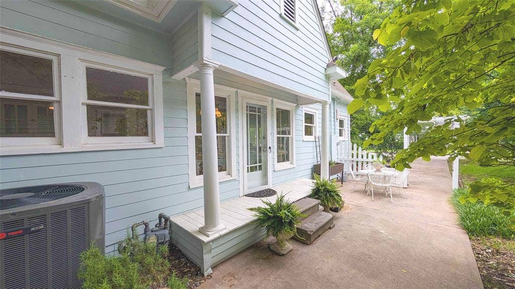 1106 Tucker Street, McKinney, TX 75069 1106 Tucker Street, McKinney, TX 75069