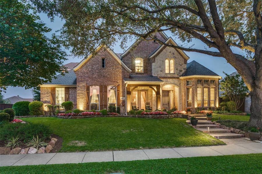 Property photo for 224 Brandon Lane, Murphy, TX