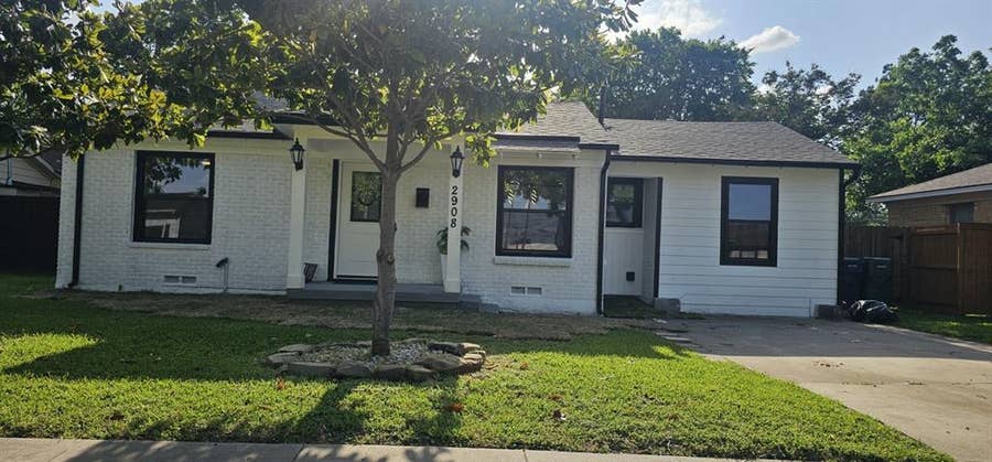 Property photo for 2908 Holm Drive, Garland, TX
