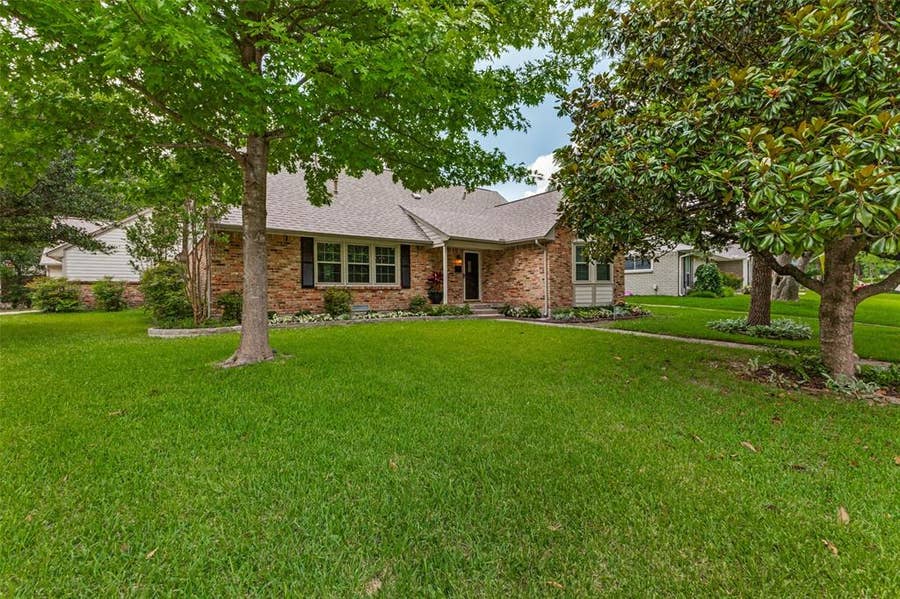 Property photo for 11730 Cimarec Street, Dallas, TX