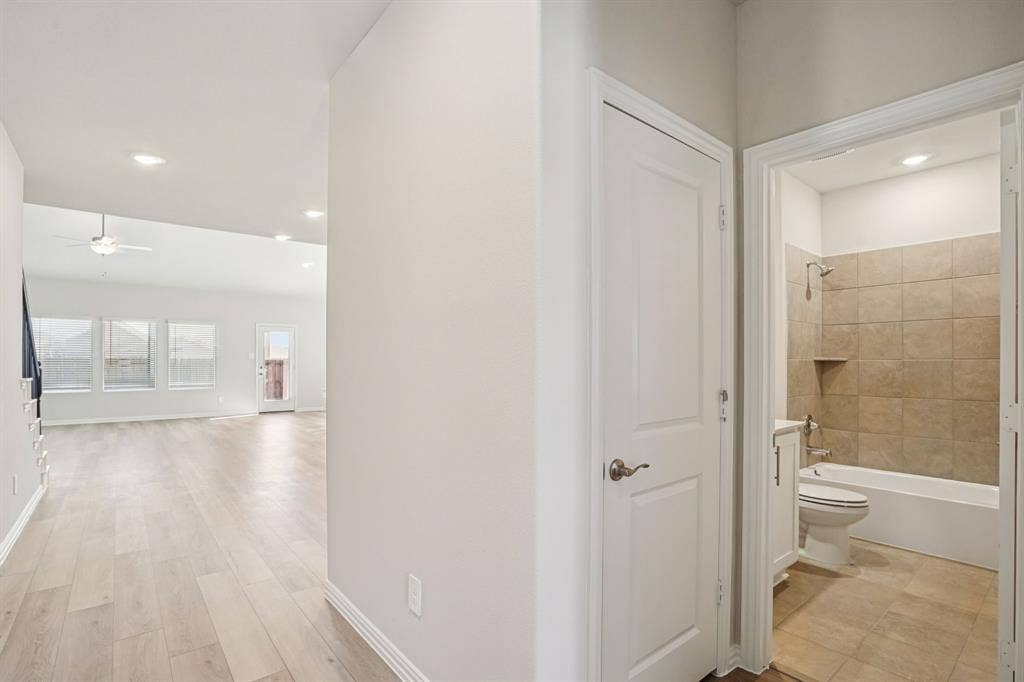 4004 Palestine Drive, Farmersville, TX 75442 Photo is not of the actual home, but is an inspirational photo of builder’s model home and may depict options, furnishings, and/or decorator features that are not included.