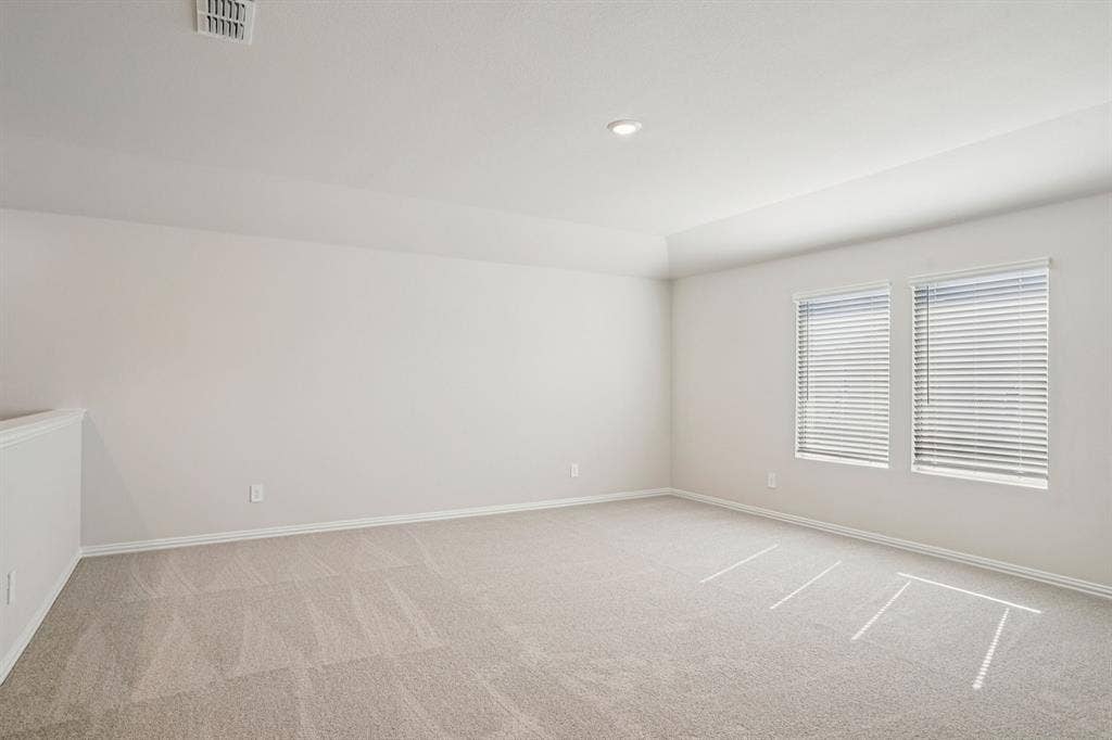 4004 Palestine Drive, Farmersville, TX 75442 Photo is not of the actual home, but is an inspirational photo of builder’s model home and may depict options, furnishings, and/or decorator features that are not included.
