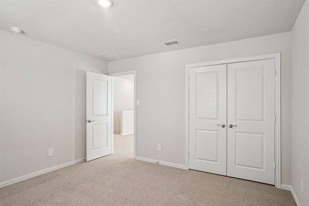 4004 Palestine Drive, Farmersville, TX 75442 Photo is not of the actual home, but is an inspirational photo of builder’s model home and may depict options, furnishings, and/or decorator features that are not included.