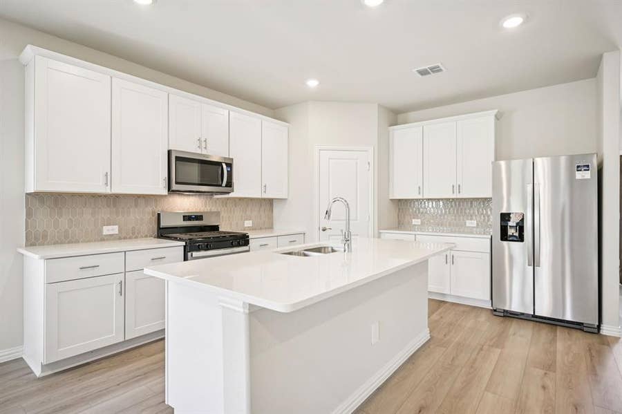 Property photo for 3054 Texoma Boulevard, Farmersville, TX