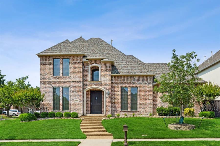 Property photo for 20 Tranquil Pond Drive, Frisco, TX