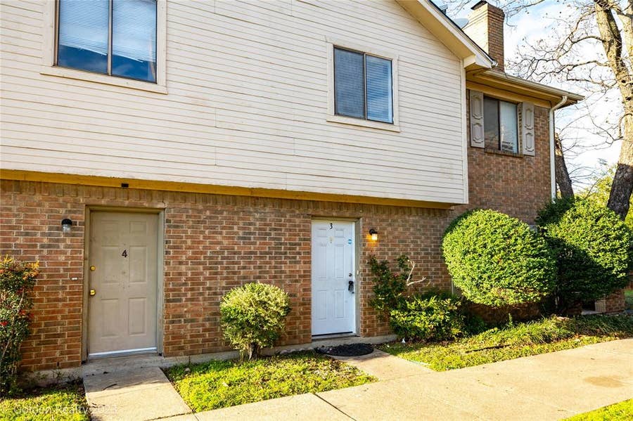 Property photo for 4009 Garland Avenue N, #3, Garland, TX