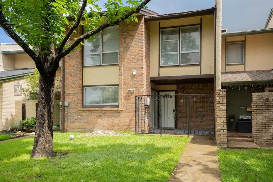 Property photo for 2005 Town Court, Garland, TX