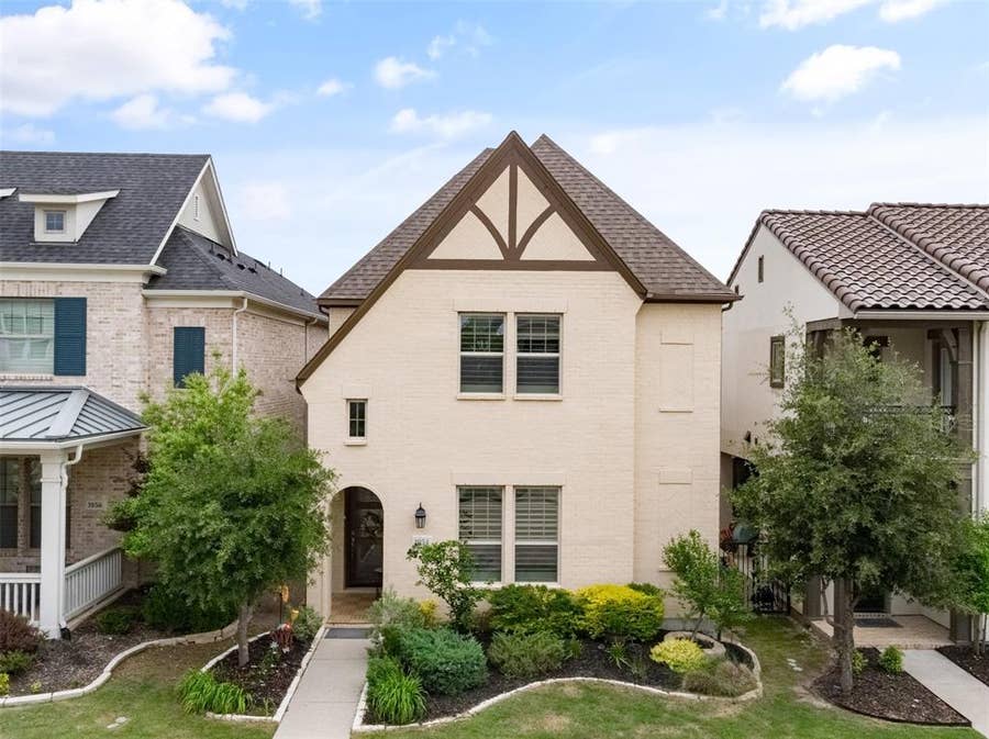 Property photo for 1054 Drew Lane, Allen, TX