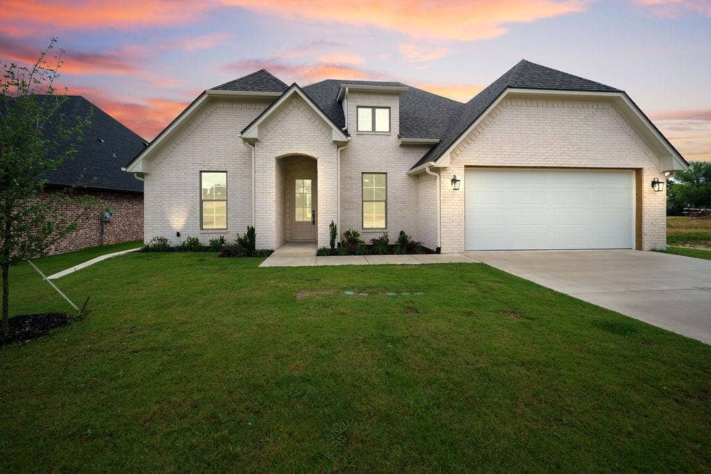 15087 Tilley Springs Cove, Tyler, TX 75703 15087 Tilley Springs Cove, Tyler, TX 75703