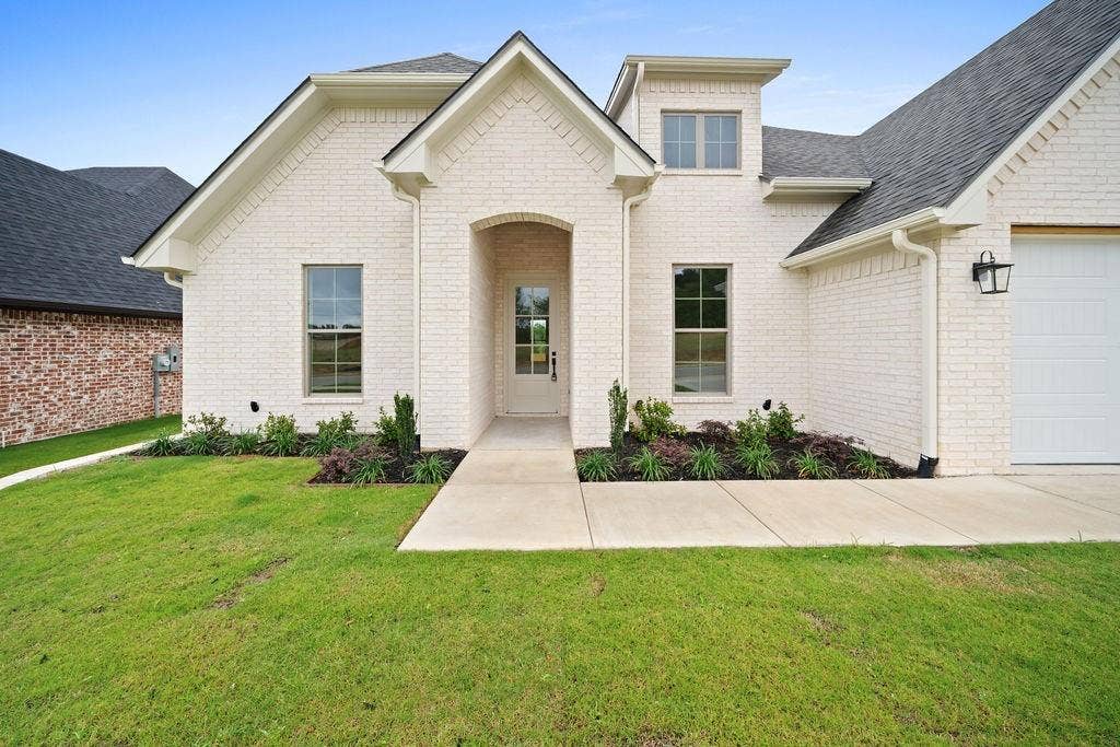 15087 Tilley Springs Cove, Tyler, TX 75703 15087 Tilley Springs Cove, Tyler, TX 75703
