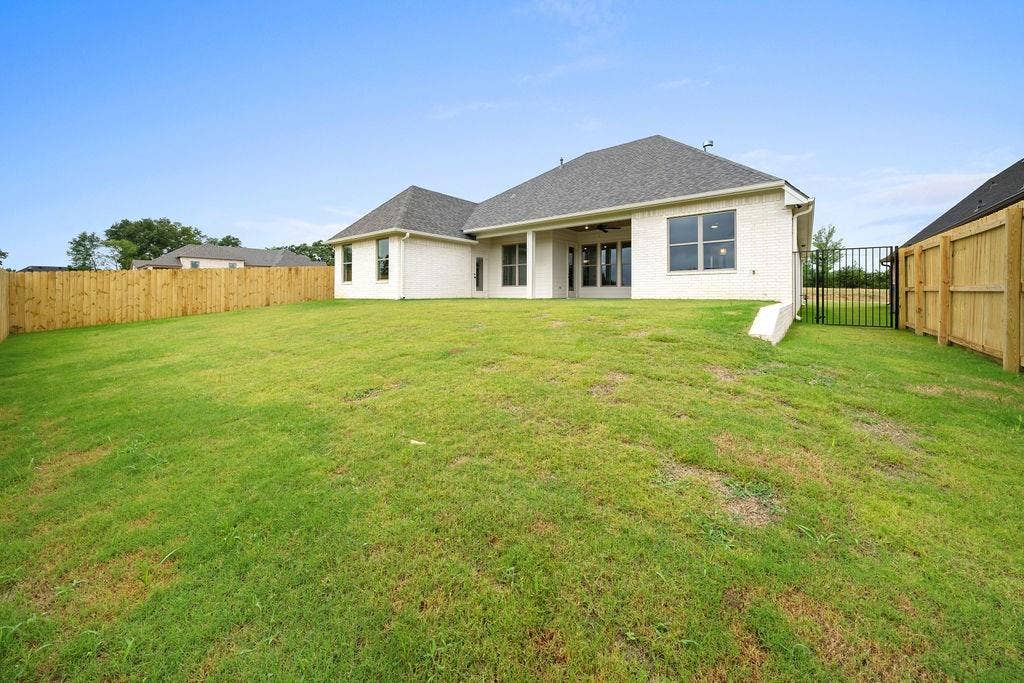 15087 Tilley Springs Cove, Tyler, TX 75703 15087 Tilley Springs Cove, Tyler, TX 75703