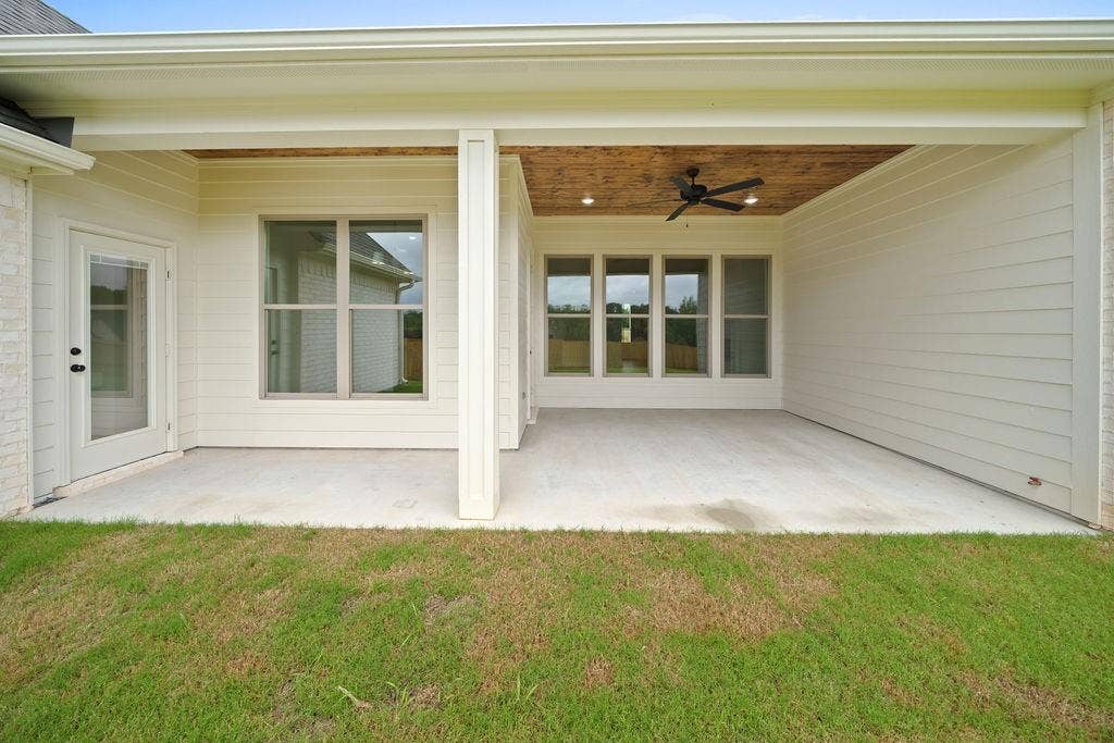 15087 Tilley Springs Cove, Tyler, TX 75703 15087 Tilley Springs Cove, Tyler, TX 75703