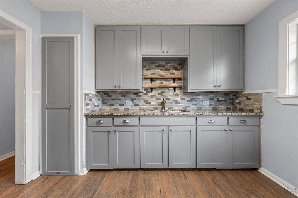 1403 W 11th Street, McGregor, TX 76657 1403 W 11th Street, McGregor, TX 76657