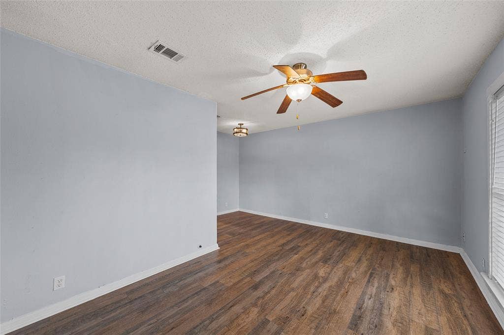 1403 W 11th Street, McGregor, TX 76657 1403 W 11th Street, McGregor, TX 76657
