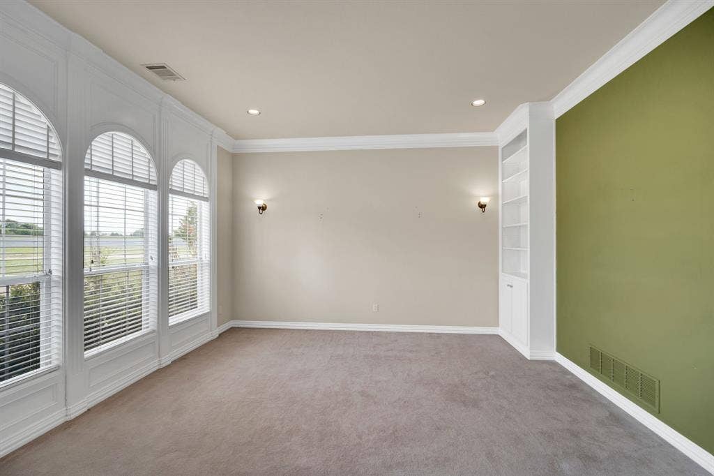 6420 Hayes Road, Midlothian, TX 76065 6420 Hayes Road, Midlothian, TX 76065