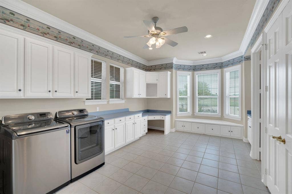 6420 Hayes Road, Midlothian, TX 76065 6420 Hayes Road, Midlothian, TX 76065