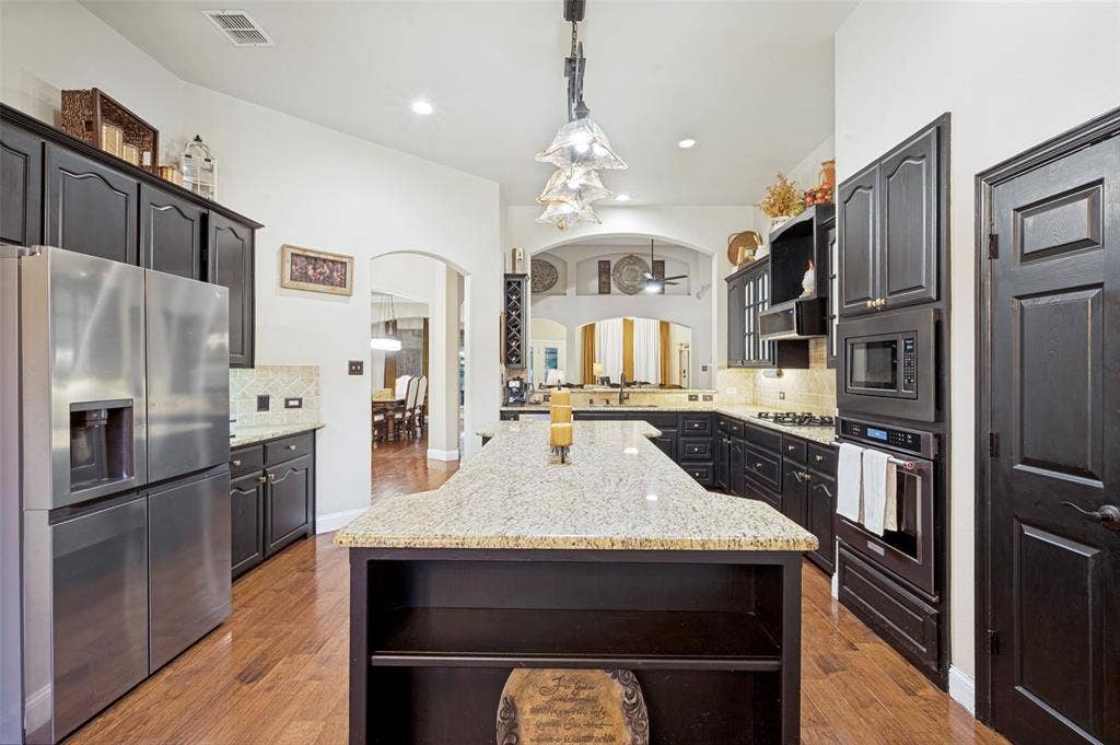 730 Peninsula Bend, Shady Shores, TX 76208 730 Peninsula Bend, Shady Shores, TX 76208