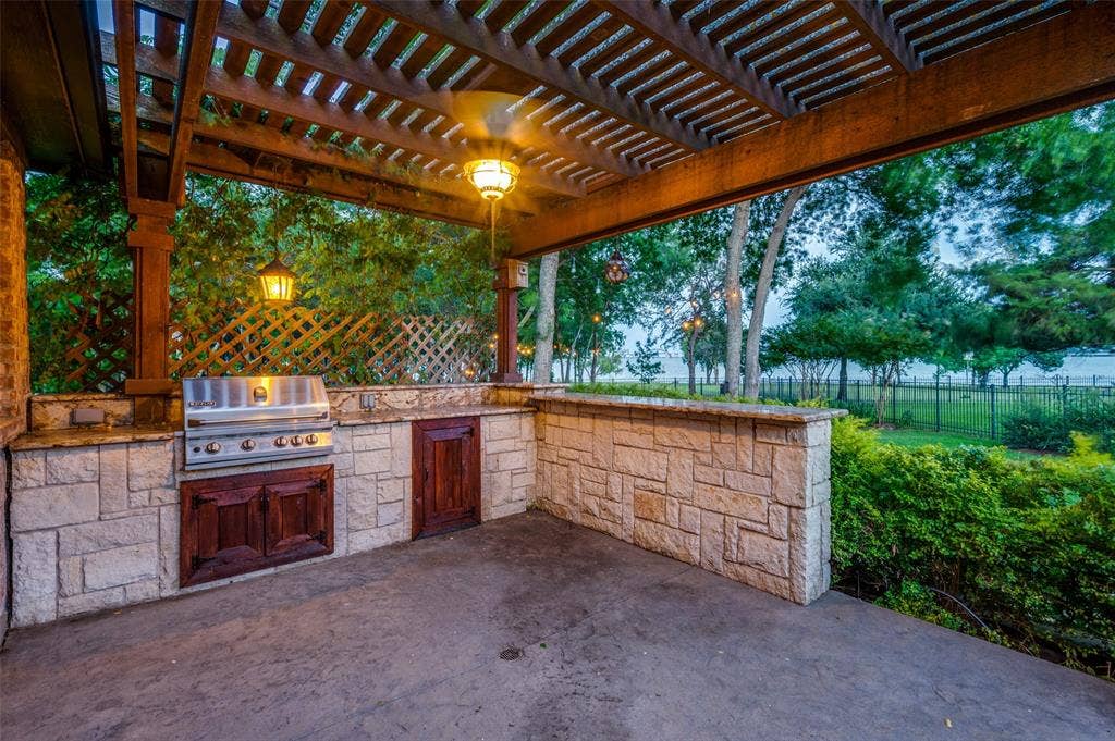 730 Peninsula Bend, Shady Shores, TX 76208 730 Peninsula Bend, Shady Shores, TX 76208
