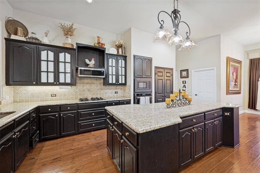 730 Peninsula Bend, Shady Shores, TX 76208 730 Peninsula Bend, Shady Shores, TX 76208