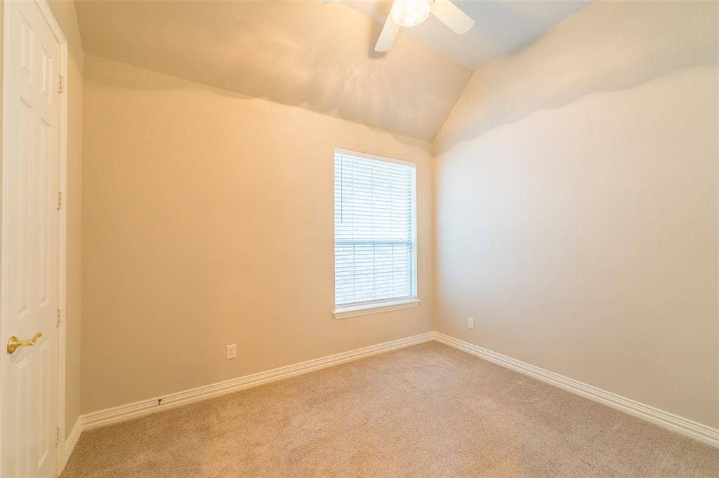 516 Arcadia Drive, Keller, TX 76248 516 Arcadia Drive, Keller, TX 76248