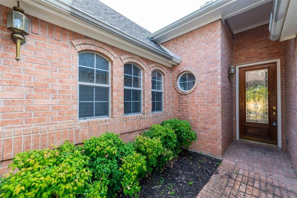 516 Arcadia Drive, Keller, TX 76248 516 Arcadia Drive, Keller, TX 76248