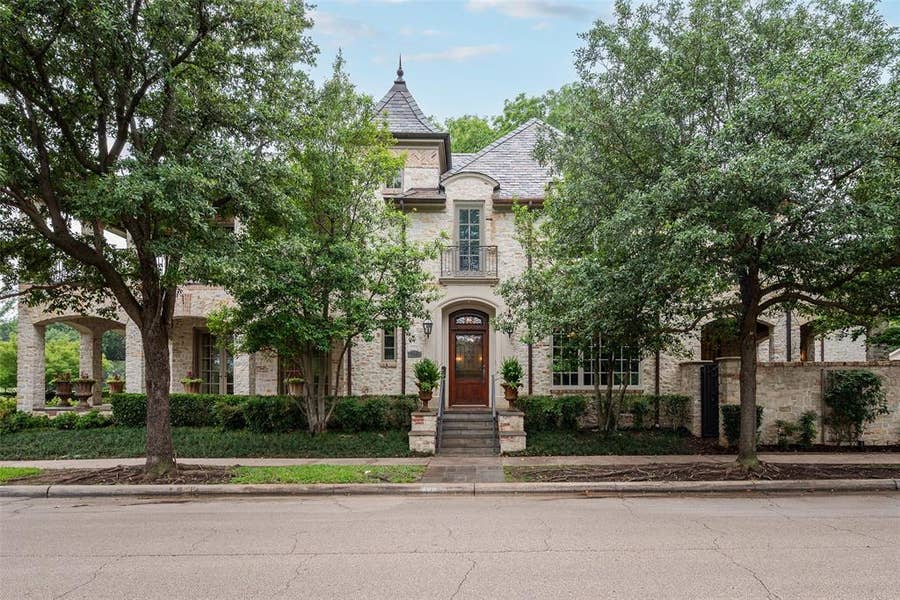 Property photo for 3900 Shannon Lane, University Park, TX