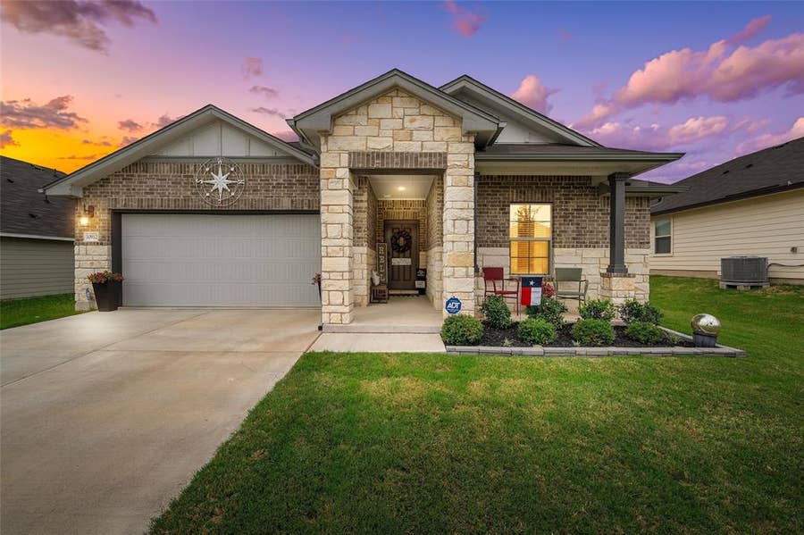 Property photo for 10912 Worthington Street, Waco, TX
