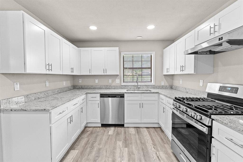 5860 Tracyne Drive, Westworth Village, TX 76114 5860 Tracyne Drive, Westworth Village, TX 76114