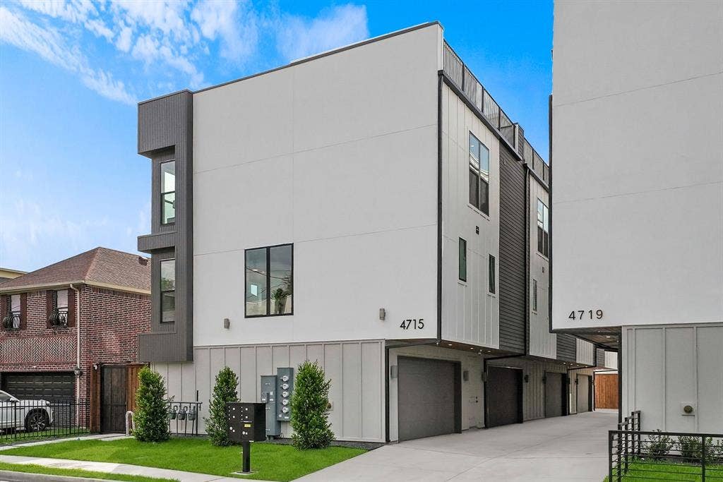 4715 Manett Street, #102, Dallas, TX 75204 4715 Manett Street, #102, Dallas, TX 75204