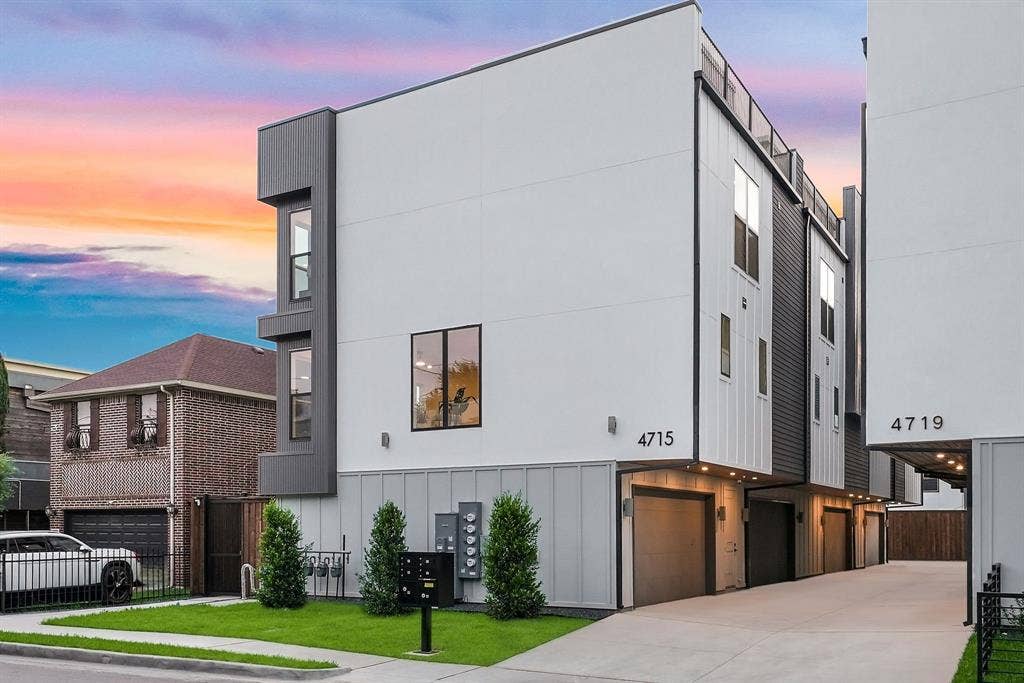 4715 Manett Street, #102, Dallas, TX 75204 4715 Manett Street, #102, Dallas, TX 75204