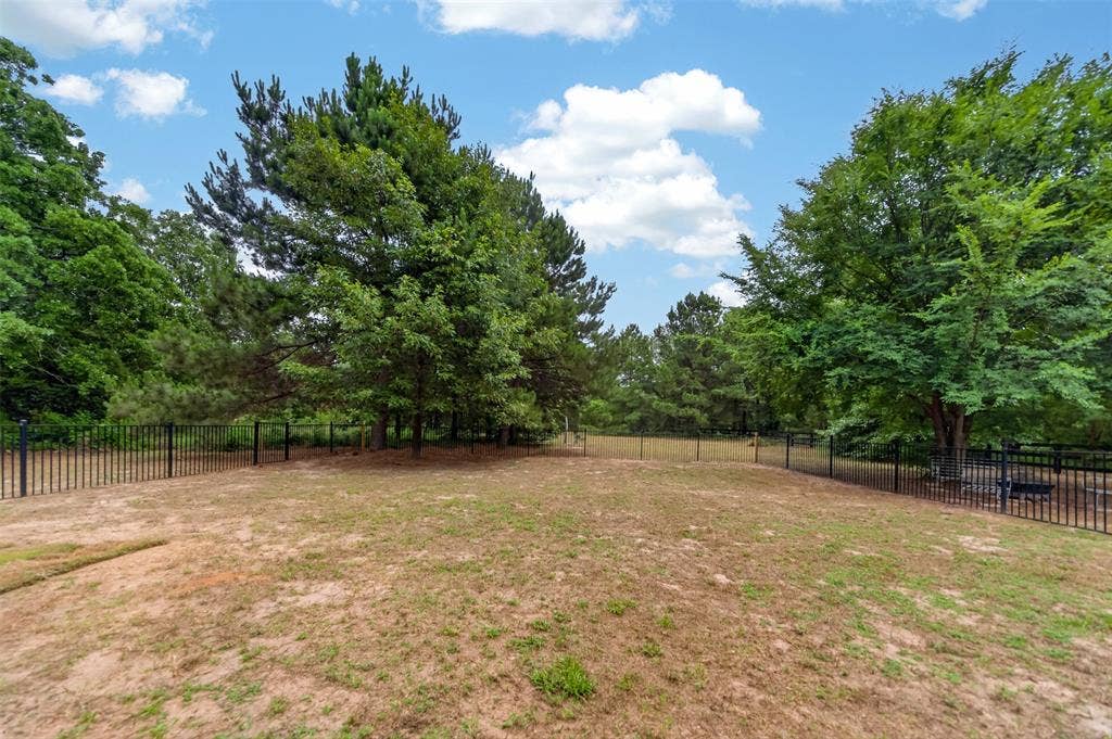 14676 County Road 424, Lindale, TX 75771 14676 County Road 424, Lindale, TX 75771