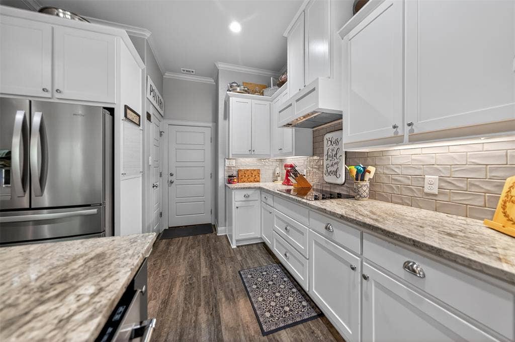 14676 County Road 424, Lindale, TX 75771 14676 County Road 424, Lindale, TX 75771