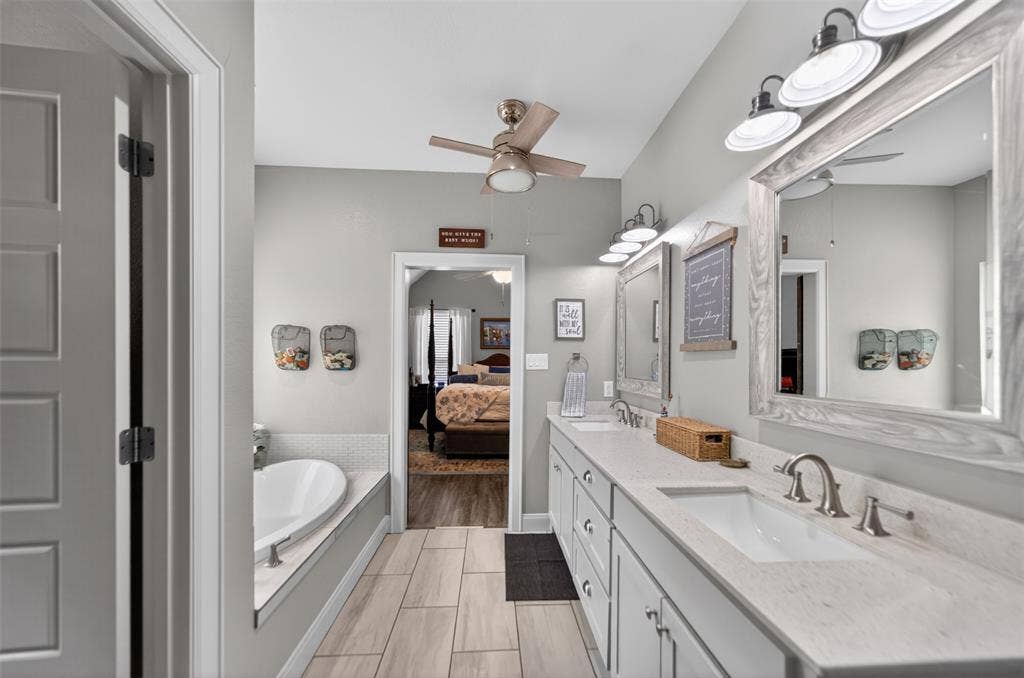 14676 County Road 424, Lindale, TX 75771 14676 County Road 424, Lindale, TX 75771