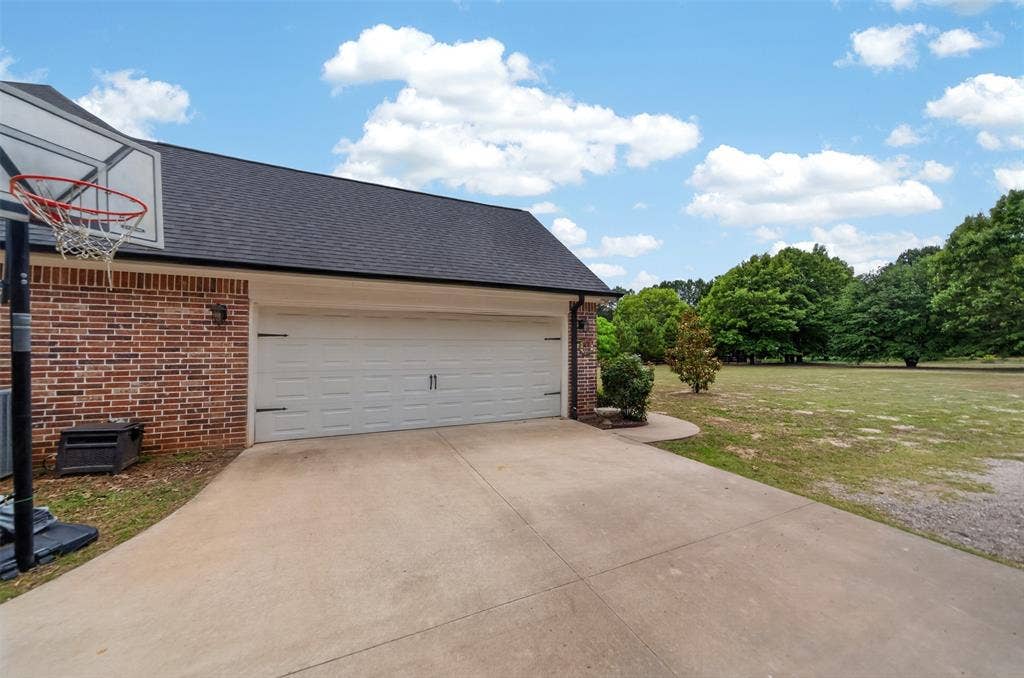 14676 County Road 424, Lindale, TX 75771 14676 County Road 424, Lindale, TX 75771