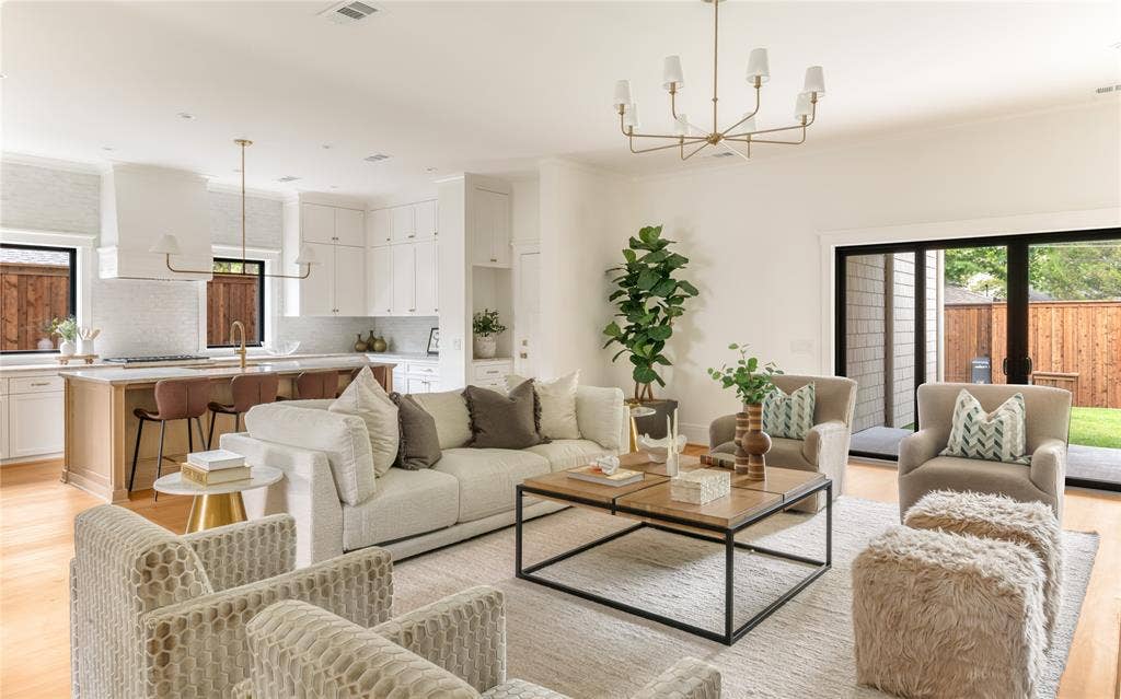 6954 Santa Maria Lane, Dallas, TX 75214 6954 Santa Maria Lane, Dallas, TX 75214