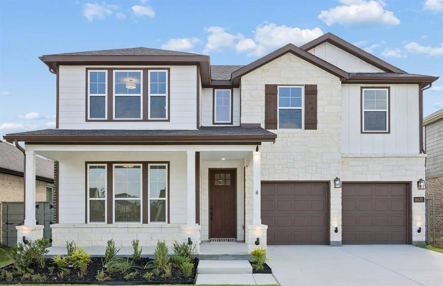 Property photo for 8620 Bur Oak Drive, Justin, TX