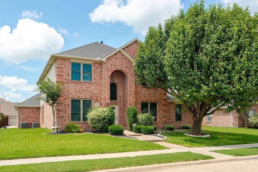Property photo for 5700 White Pine Drive, McKinney, TX