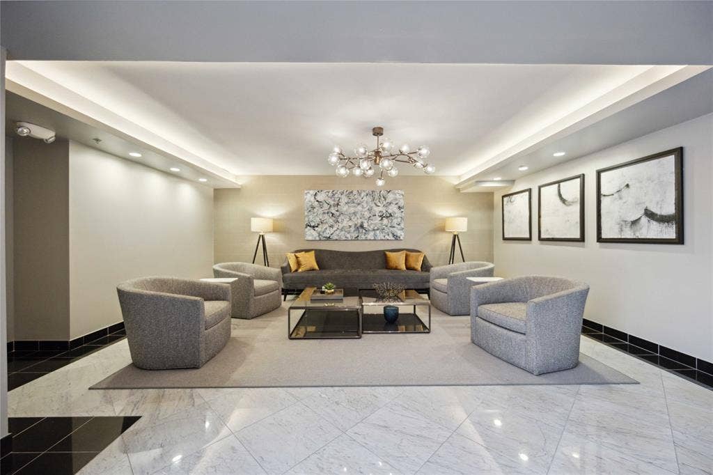 1005 S Shepherd Drive, #305, Houston, TX 77019 1005 S Shepherd Drive, #305, Houston, TX 77019