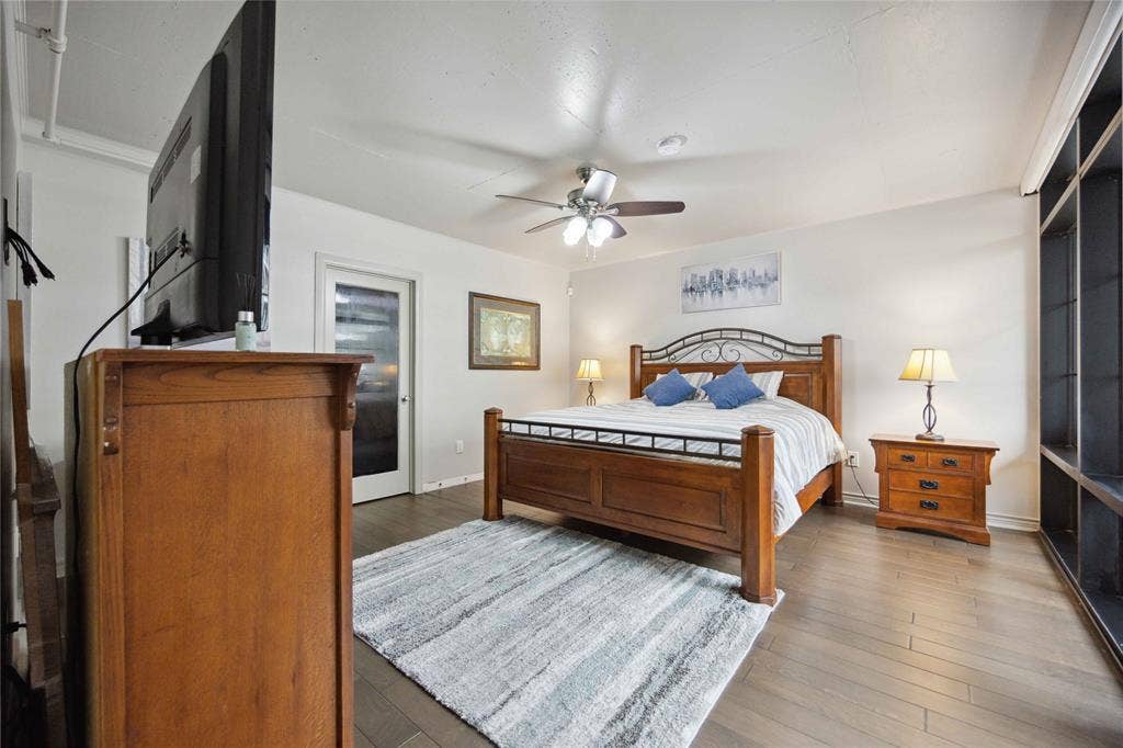 1005 S Shepherd Drive, #305, Houston, TX 77019 1005 S Shepherd Drive, #305, Houston, TX 77019
