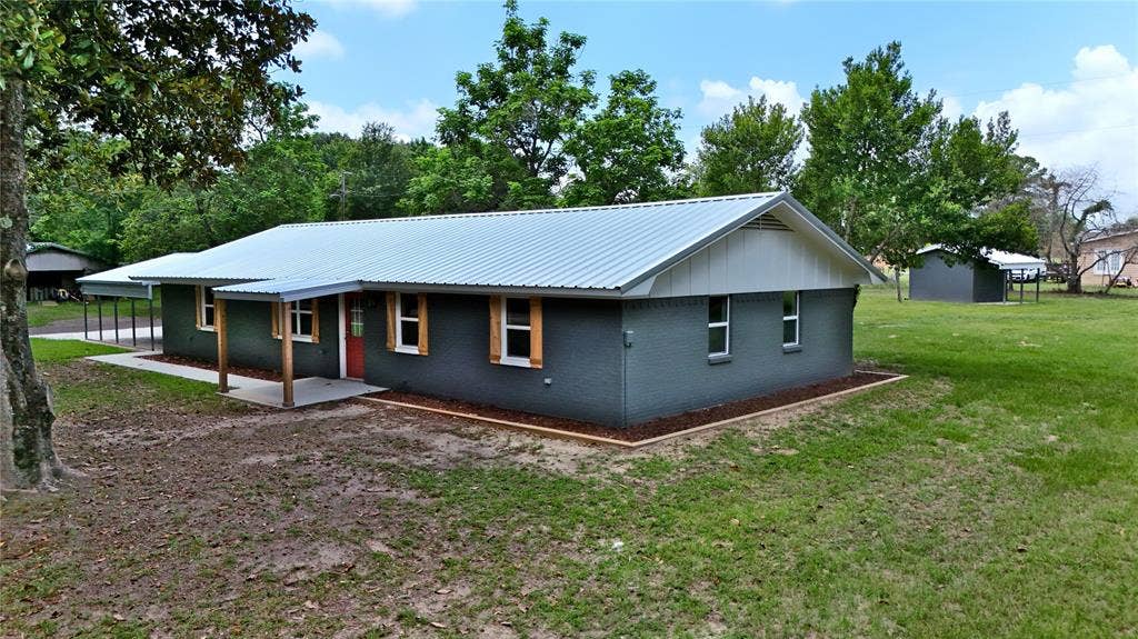 2096 County Road 4817, Athens, TX 75752 2096 County Road 4817, Athens, TX 75752