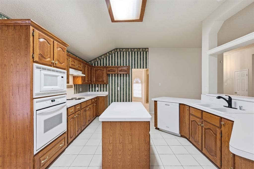 3611 Cedar Creek Lane, Sachse, TX 75048 3611 Cedar Creek Lane, Sachse, TX 75048