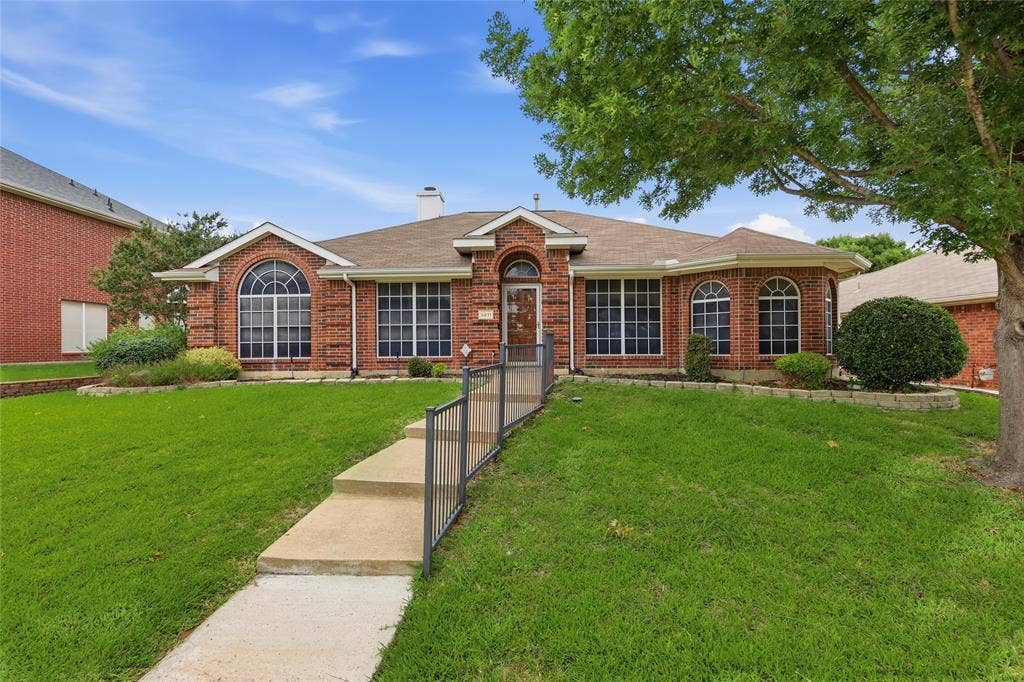 3611 Cedar Creek Lane, Sachse, TX 75048 3611 Cedar Creek Lane, Sachse, TX 75048