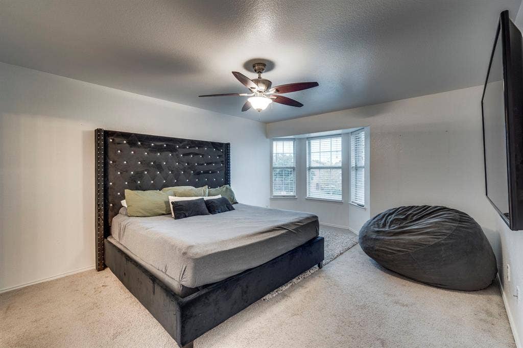 101 Hollow Tree Drive, Red Oak, TX 75154 101 Hollow Tree Drive, Red Oak, TX 75154