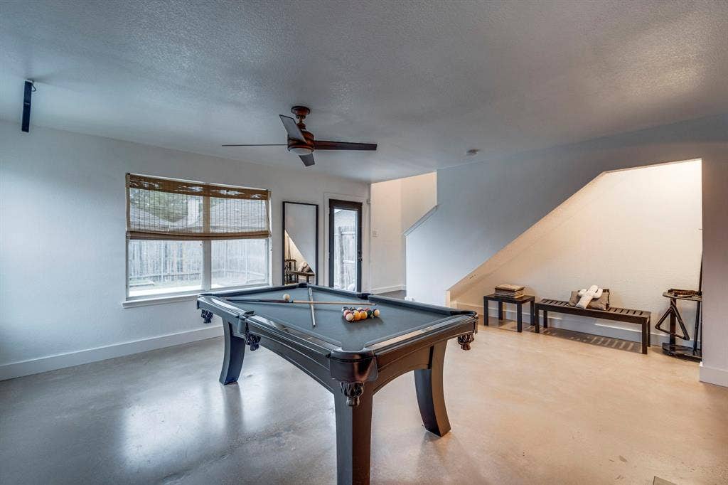 101 Hollow Tree Drive, Red Oak, TX 75154 101 Hollow Tree Drive, Red Oak, TX 75154