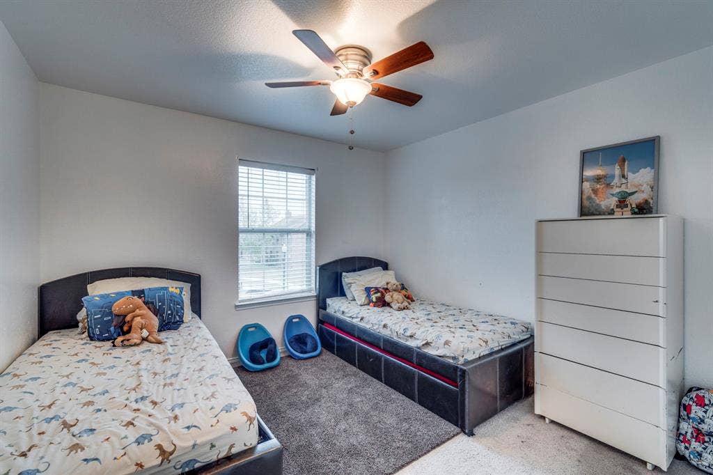 101 Hollow Tree Drive, Red Oak, TX 75154 101 Hollow Tree Drive, Red Oak, TX 75154